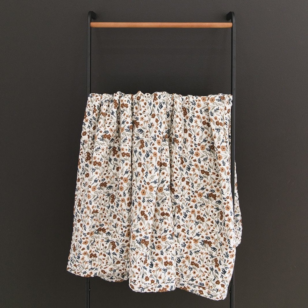 Mebie Baby Harvest Floral Muslin Swaddle NWT 47x47 Cotton Blanket